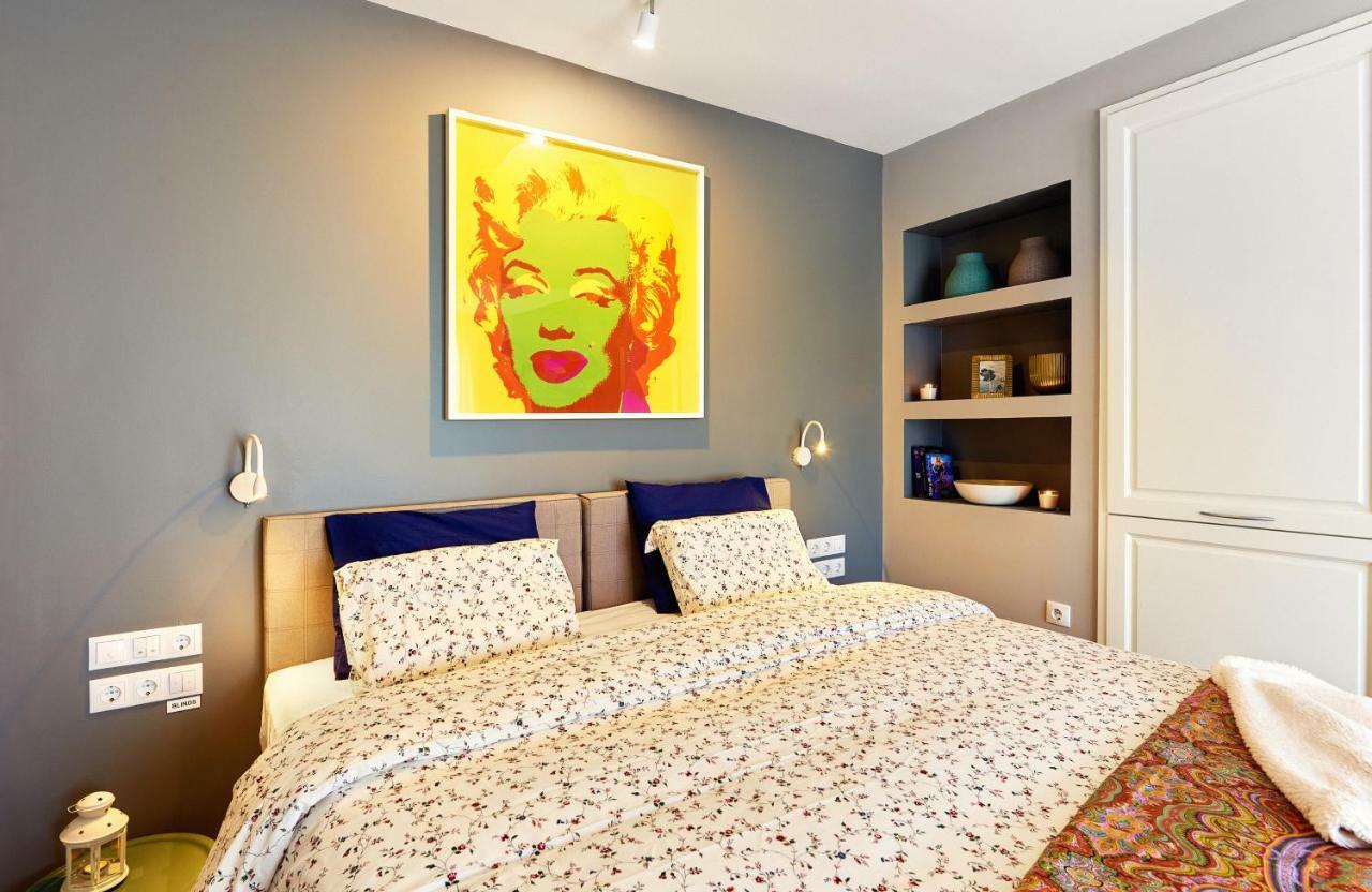 Stylish And High-End Designer Apartments In City Center 索菲亞 外观 照片